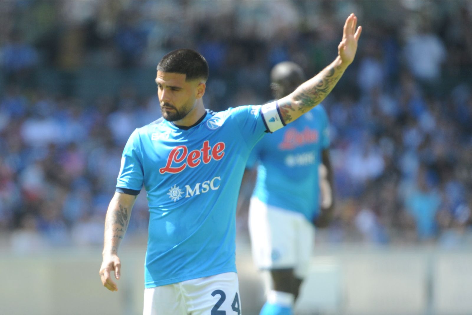 epa09949068 Napoli’s forward Lorenzo Insigne reacts during the Italian Serie A soccer match SSC Napoli vs Genoa CFC at the Diego Armando Maradona stadium in Naples, Italy, 15 May 2022.  EPA/CESARE ABBATE