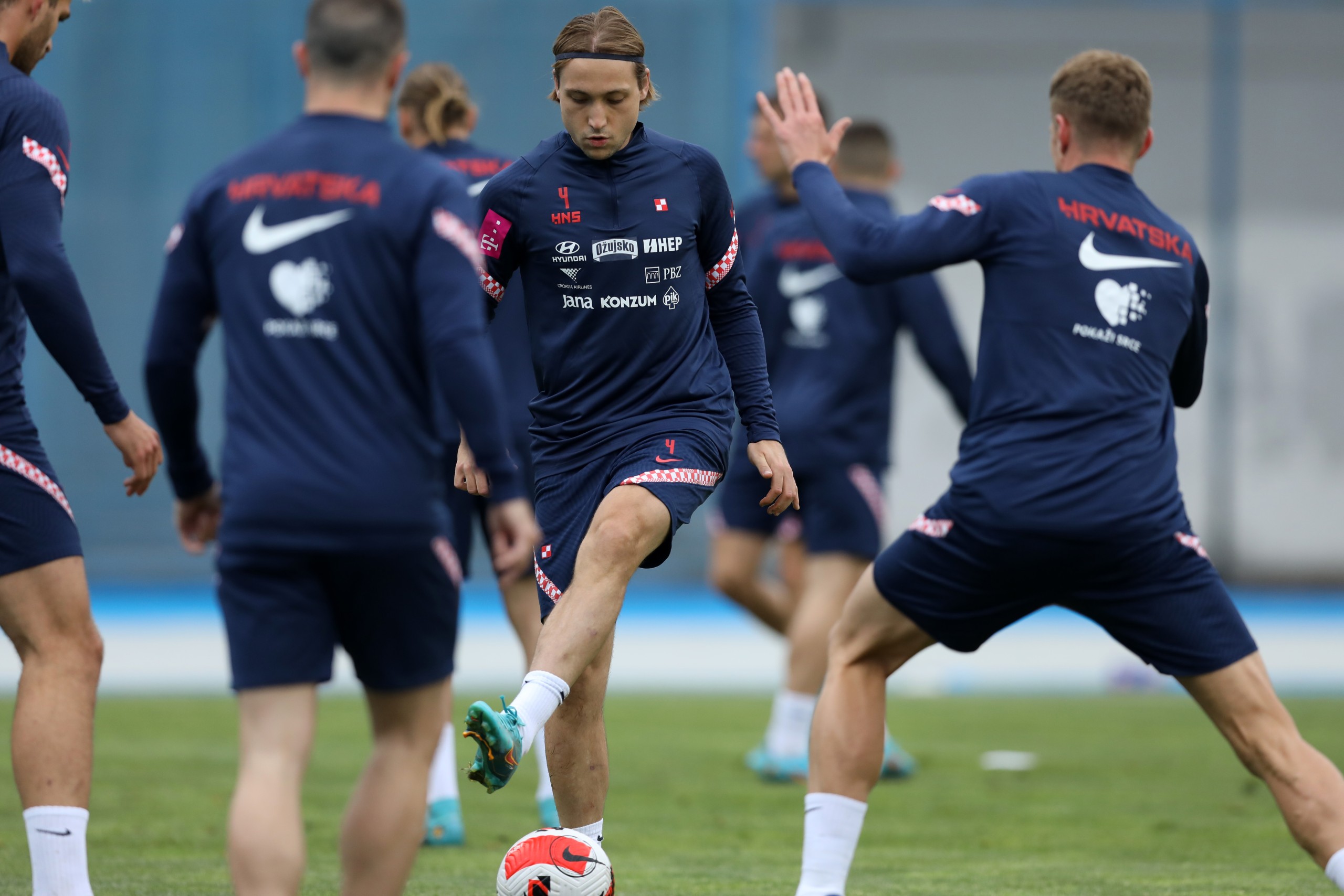 Zagreb, 30.5.2022.- Trening Hrvatske nogometne reprezentacije pred utakmice Lige nacija protiv Austrije, Francuske i Danske. Na fotografiji Lovro Majer.  foto HINA/ Daniel KASAP/ dk