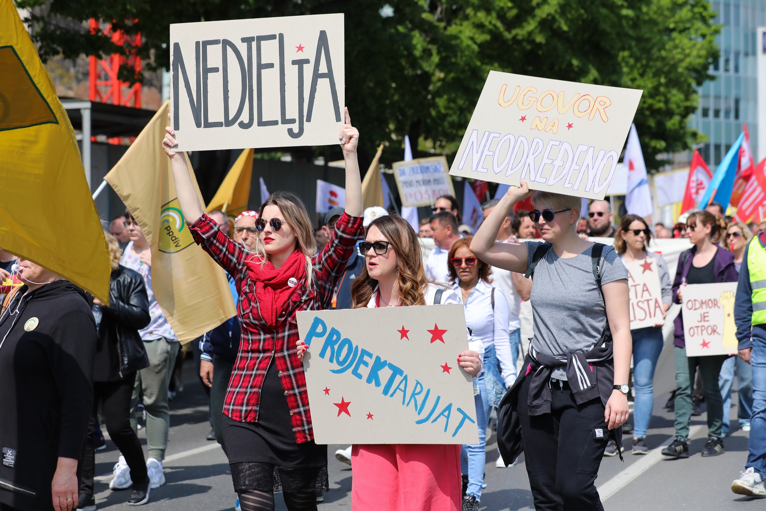01.05.2022., Zagreb - Savez samostalnih sindikata Hrvatske (SSSH) ovogodisnji Medjunarodni praznik rada obiljezava organiziranjem prosvjednog marsa i prosvjeda pod sloganom "Za Hrvatsku zadovoljnih radnika". Photo: Emica Elvedji/PIXSELL