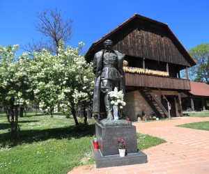 04.05.2020., Kumrovec - Muzej Staro selo Kumrovec, jedini tradicijski uredjn prostor Hrvatskog zagorja s autenticnim izgledom zagorskog sela s pocetka 20. stoljeca. U sredistu sela nalazi se zadruzno imanje obitelji Broz i rodna kuca drzavnika Josipa Broza Tita s etnografskim i povijesnim postavom. Photo: Slavko Midzor/PIXSELLrr