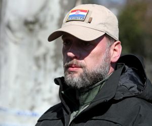 13.03.2022., Zagreb - Na konferenciji za medije ministar obrane Mario Bnozic rekao kako su ocevidom pronadjeni dijelovi avio bombe, ali bez eksplozivnih sredstava. Prema do sad prikupljenim podacima rijec je o vojno izvidjackom dronu srednjeg dometa TU-141 Strizh koji je proizveden u bivsem Sovjetskom Savezu.  Photo: Igor Kralj/PIXSELL