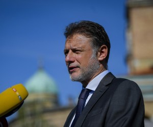 13.005.2022., Zagreb - Izaslanstvo Hrvatskog sabora polozilo je vijenac na Gradskom groblju Mirogoj povodom obiljezavanja 100. obljetnice prvog hrvatskog predsjednika Franje Tudjmana. Predsjednik Sabora Gordan Jandrokovic. Photo: Josip Regovic/PIXSELL