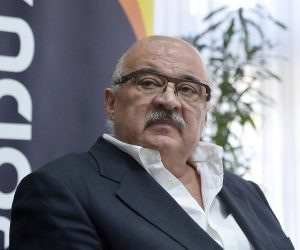 15.01.2015., Zagreb - Celnistvo tvrtke Crodux zajedno s odvjetnickim timom na konferenciji za medije osvrnulo se na akciju Oktan i kvalitetu goriva na Crodux postajama. William Montgomery, Tin Dolicki, Ivan Cermak, Anto Nobilo, Draga Antic. r"nPhoto: Marko Lukunic/PIXSELL