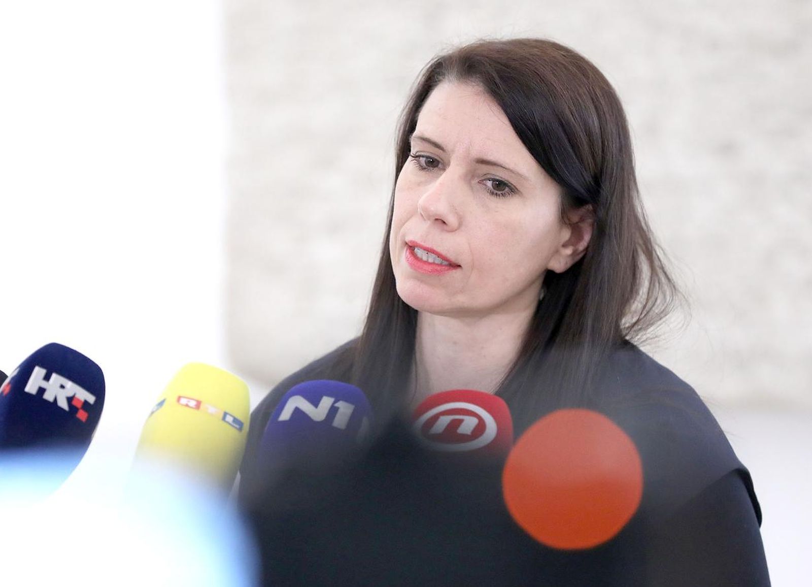 16.03.2022., Zagreb - Na konferenciji za medije odrzanoj u Saboru zastupnica Katarina Peovic komentirala je jucerasnji prelet zrakoplova iznad Zagreba.  Photo: Patrik Macek/PIXSELL