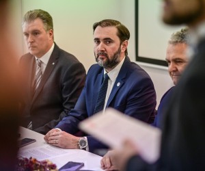 16.03.2022., Zagreb - Povodom proglasenja ozujka Mjesecom svjesnosti o raku debelog crijeva, u Republici Hrvatskoj odrzala se konferencija za medije pod nazivom "Rak debelog crijeva u Hrvatskoj- pobijedimo strah, izaberimo zivot!" Govornici su predsjednik Hrvatskog gastroenteroloskog drustva Ivica Grgurevic, predsjednik Hrvatskog lijecnickog zbora Zeljko Krznaric i predsjednik Hrvatske lijecnicke komore Kresimir Luetic. Photo: Igor Soban/PIXSELL