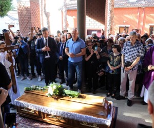 20.05.2022., Beograd, Srbija - Ispracaj Mateja Perisa u crkvi Svetog Antuna Padovanskog. Tijelo Mateja Perisa je pronadjeno u Dunavu nakog sto je nestao u noci 31. prosinca 2021. godine. Otac Mateja Perisa, Nenad Peris. Photo: Davor Javorovic/PIXSELL