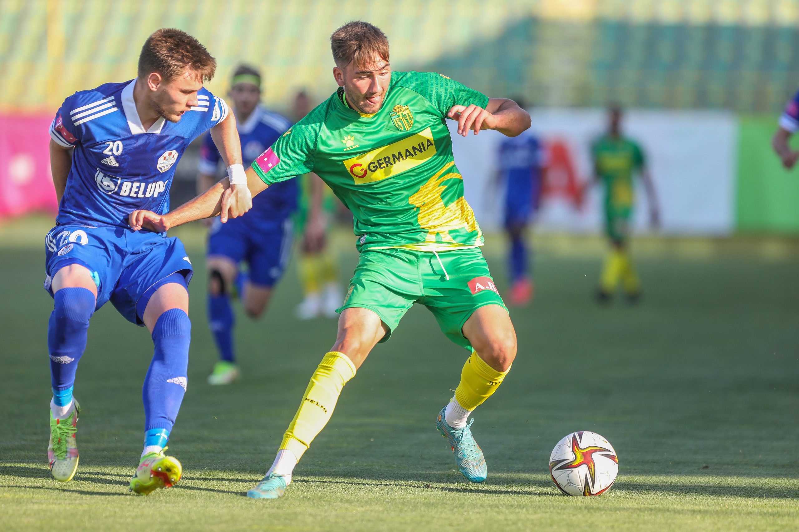 20.05.2022., stadion Aldo Drosina, Pula - Hrvatski Telekom Prva liga, 36. kolo, NK Istra 1961 - NK Slaven Belupo. Filip Hlevnjak, Dion Drena Beljo.   Photo: Srecko Niketic/PIXSELL