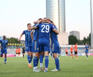 20.05.2022., stadion u Kranjcevicevoj ulici, Zagreb - Hrvatski Telekom Prva liga, 36. kolo, NK Lokomotiva - HNK Sibenik. Slavljr nogometasa Lokomotive   Photo: Luka Stanzl/PIXSELL