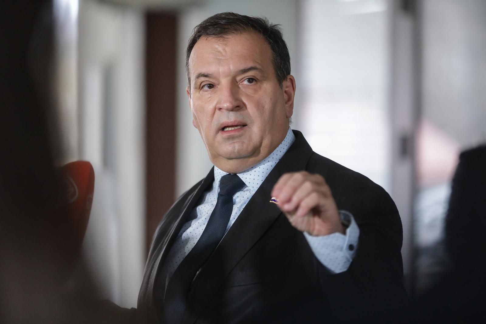 21.02.2022.,Zagreb, ministar zdravstva Vilii Beros  nakon radnog sastanka s ravnateljima bolnica i bolnickih centara te ravnateljem HZZO-a o skracivanju listi cekanja na zdravstvene usluge, dao izjavu za medije.
   Photo: Robert Anic/PIXSELL