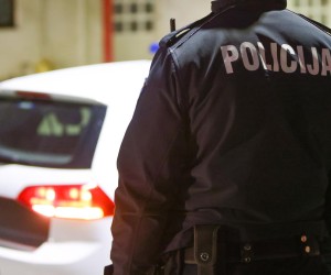 22.01.2022.,  Mostar -  Na podrucju naselja Balinovac doslo je do sukoba navijaca u kojima je jedna osoba zadobila ozljede, policijska istraga je u tijeku. Photo: Denis Kapetanovic/PIXSELL