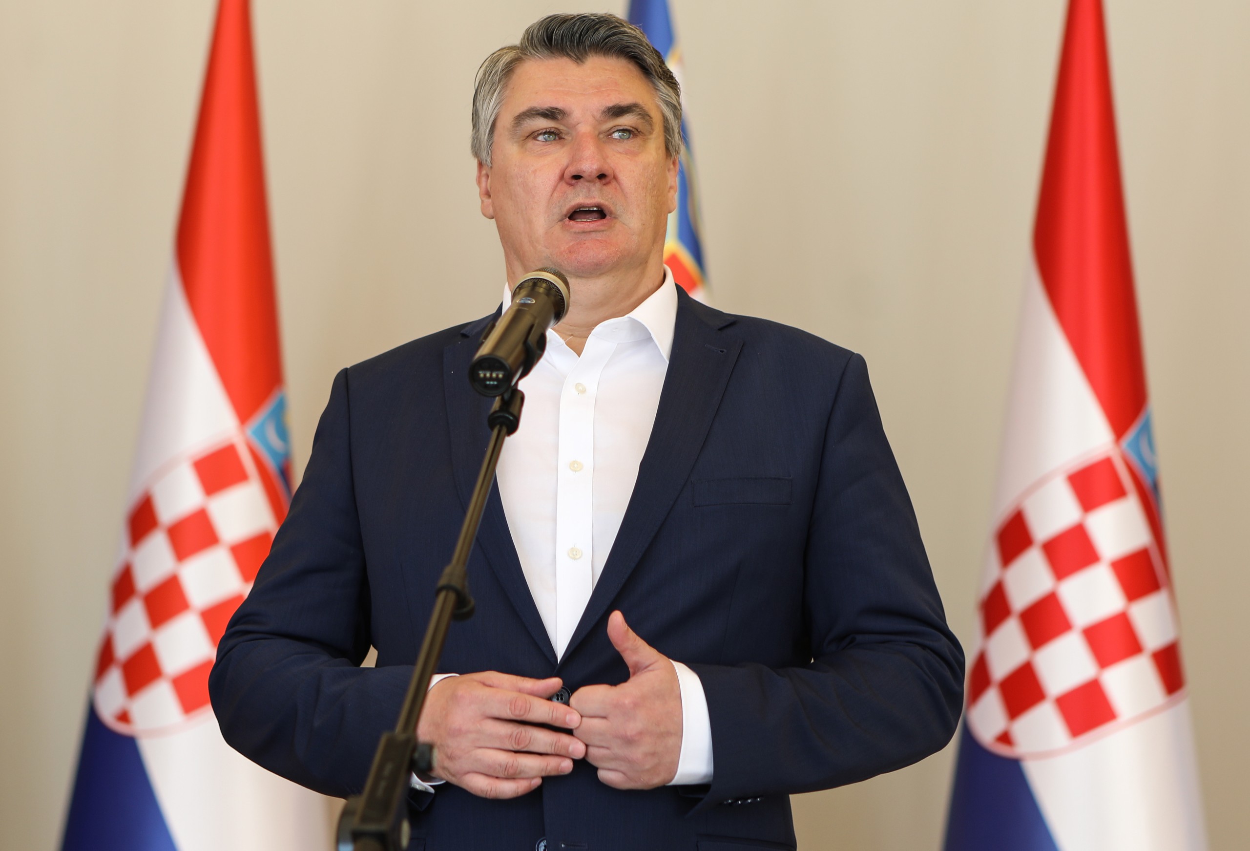 24.05.2022., Zagreb - Predsjednik Republike Hrvatske Zoran Milanovic odrzao je konferenciju za medije nakon sto je urucio odlikovanja Red Danice hrvatske s likom Katarine Zrinske za plemenitu i humanitarnu aktivnost darivanja krvi vise od sto puta za muskarce, odnosno sedamdeset pet puta za zene, dobrovoljnim darivateljima krvi u 2019. godini. Photo: Robert Anic/PIXSELL