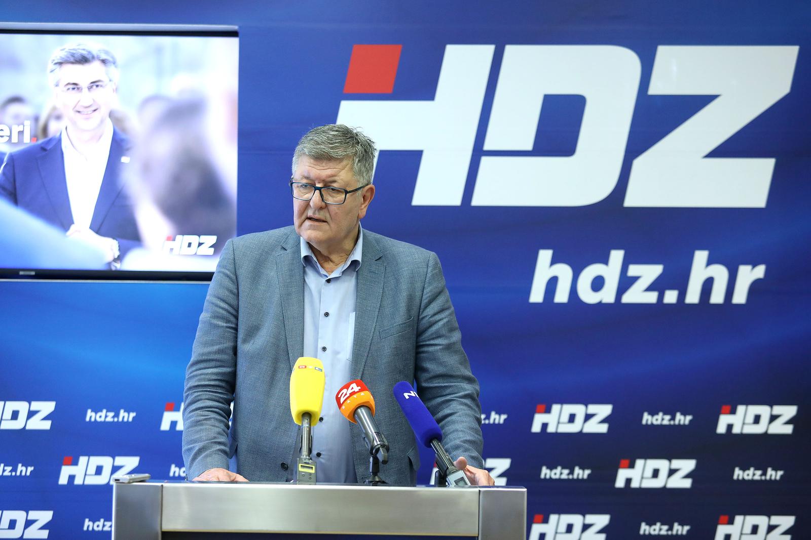 25.06.2020., Zagreb - Ante Corusic, Zeljko Reiner i Maja Grba Bujevic odrzali su konferenciju za medije na temu „Zdravstvena sigurnost“ . rPhoto: Patrik Macek/PIXSELL