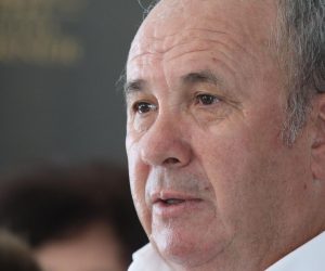 25.09.2021., Rogoznica - U hotelu Perla Resorta odrzana je konferencija za medije Hrvatske gradjanske stranke na kojoj su se medijima obratili predsjednik stranke Zeljko Kerum i predsjednik kluba vijecnika Igor Stanisic. rPhoto: Dusko Jaramaz/PIXSELL