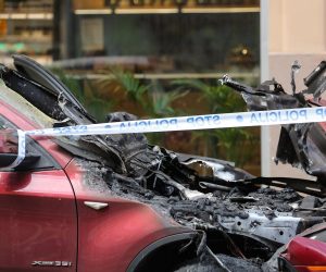 30.04.2022., Zagreb - Pozar automobila marke BMW u Marticevoj ulici. Policijski ocevid je u tijeku.  Photo: Luka Stanzl/PIXSELL