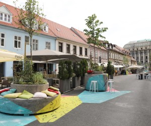 Zagreb, 05.06.2022. - Otvorenje pješačke zona u Staroj Vlaškoj. Na potezu od Draškovićeve do Palmotićeve, Stara Vlaška tako postaje zona za pješake koji će neometano uživati u sadržajima jedne od najpoznatijih ulica grada. 
foto HINA/ Admir BULJUBAŠIĆ/ abu