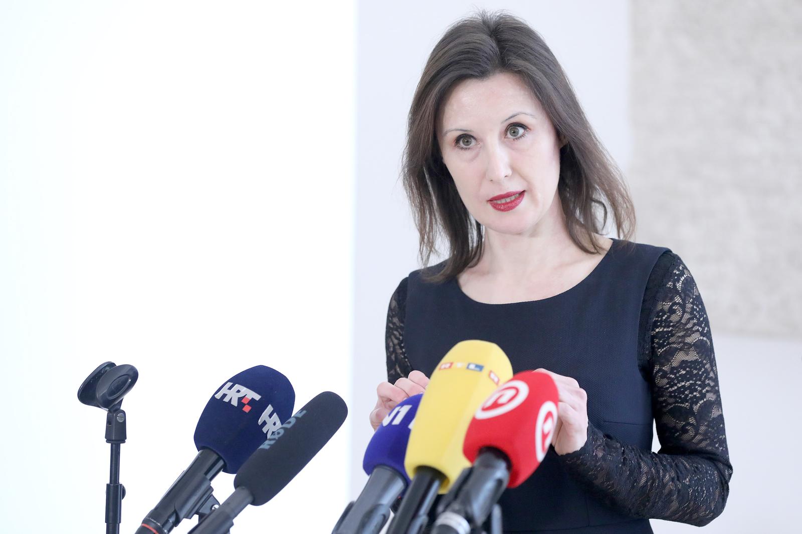 03.03.2022., Zagreb - Na konferenciji za medije odrzanoj u Saboru zastupnica Dalija Oreskovic govorila je o aktualnim temama. Photo: Patrik Macek/PIXSELL