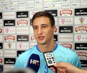 04.10.2017. Rijeka - Nogometasi Hrvatske reprezentacije na treningu uoci utakmice Hrvatska-Finska na stadionu Rujevica. Matej Mitrovic. "nPhoto: Goran Kovacic/PIXSELL