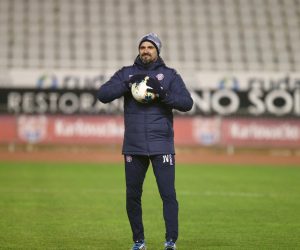 05.01.2020., Split - Igraci Hajduka odradili trening pod vodstvom Igora Tudora na pocetku zimskih priprema. Pomocni trener Jurica VuckorPhoto: Ivo Cagalj/PIXSELL