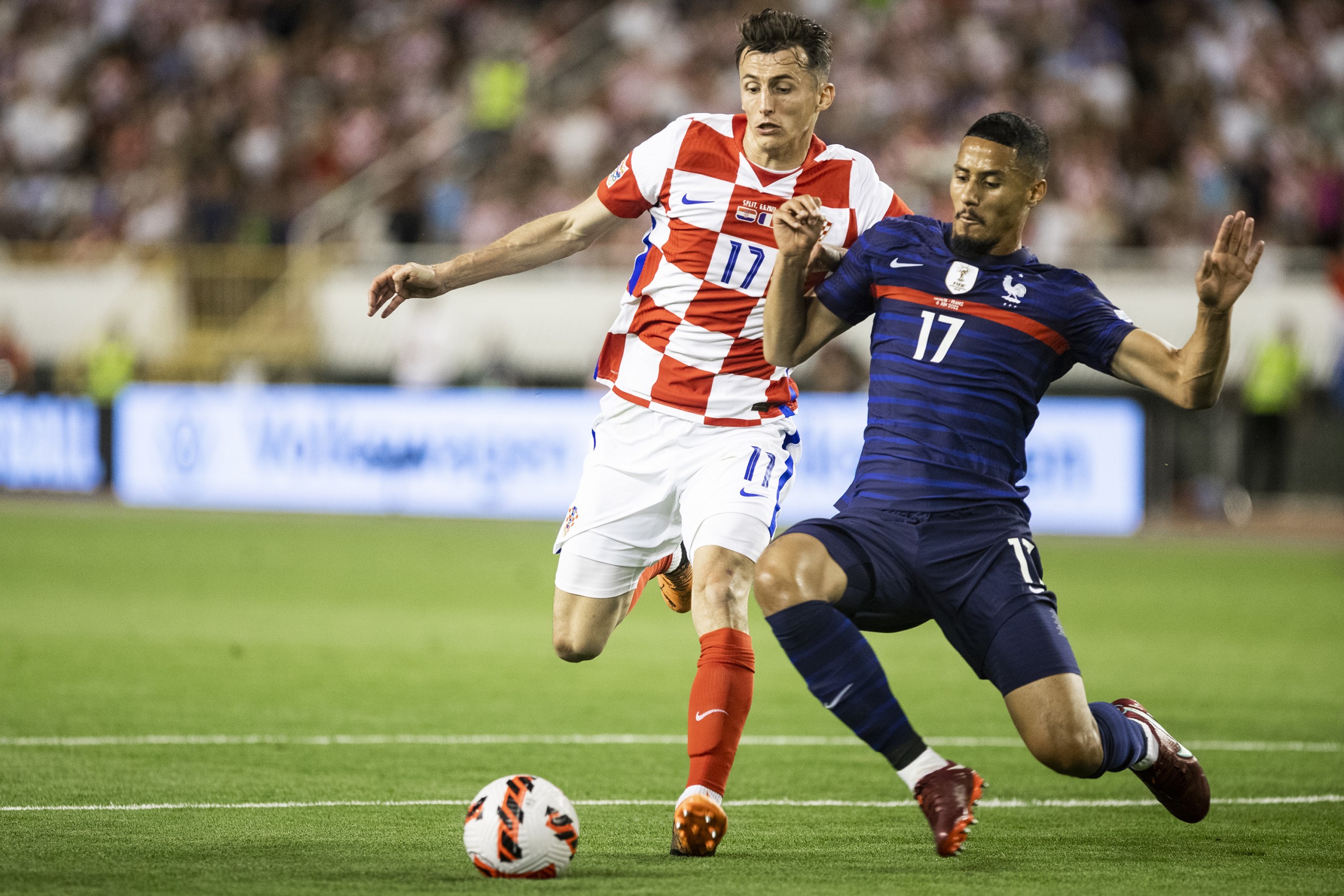 06.06.2022., Stadion Poljud, Split - UEFA Liga nacija, Liga A, skupina 1, 2. kolo, Hrvatska - Francuska.
Ante Budimir, William Saliba Photo: Milan Sabic/PIXSELL