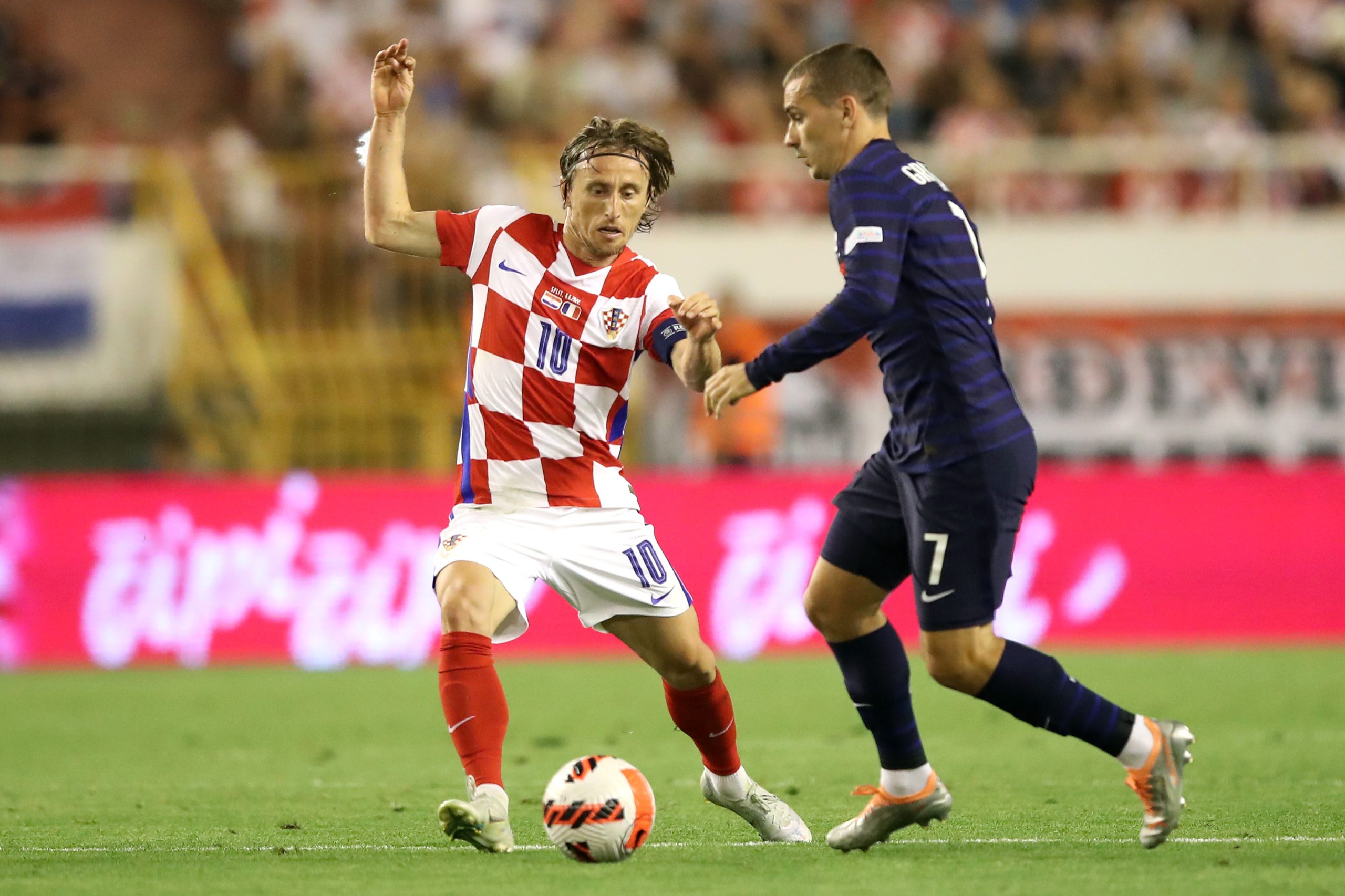 06.06.2022., stadion Poljud, Split - UEFA Liga nacija, Liga A, skupina 1, 2. kolo, Hrvatska - Francuska. Luka Modric, Antoine Griezmann Photo: Luka Stanzl/PIXSELL