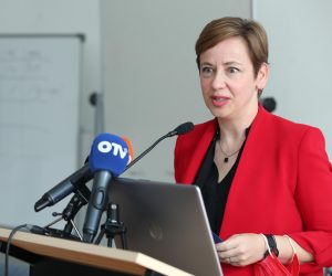 08.06.2022., Zagreb - KB Sveti duh. Zamjenica gradonacelnika Grada Zagreba Danijela Dolenec prisustvovala je obiljezavanju Dana Klinicke bolnice Sveti Duh. KB Sveti Duh svecano je obiljezio svoj Dan, a uz prigodni program dodijelile su se i nagrade naj-djelatnicima, te nagrada za najbolji znanstveni rad u 2021. godini. Photo: Sanjin Strukic/PIXSELL