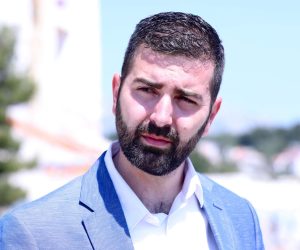 12.05.2022., Split - Na Duilovu je odrzana konferencija za medije SDP-a Split. Na konferenciji je govorio Davor Matijevic, SDP-ov kandidat za gradonacelnika Splita.   Photo: Ivo Cagalj/PIXSELL