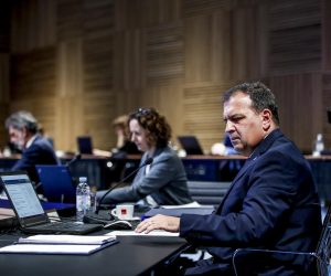 14.04.2022., Zagreb - U Nacionalnoj i sveucilisnoj knjiznici odrzana je sjednica Vlade RH. Vili Beros, ministar zdravstva   Photo: Slavko Midzor/PIXSELL