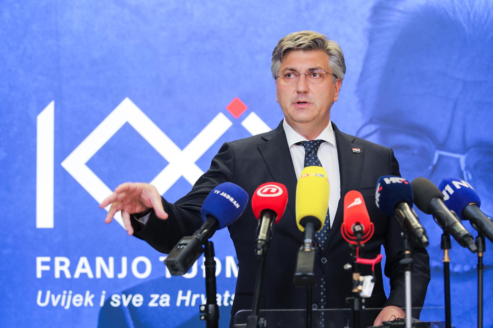 16.05.2022., Zagreb - Predsjednik Vlade RH i HDZ-a Andrej Plenkovic dao je izjavu medijima nakon zajednicke sjednice Predsjednistva i Nacionalnog vijeca HDZ-a u sredisnjici stranke na Trgu zrtava fasizma. Photo: Tomislav Miletic/PIXSELL