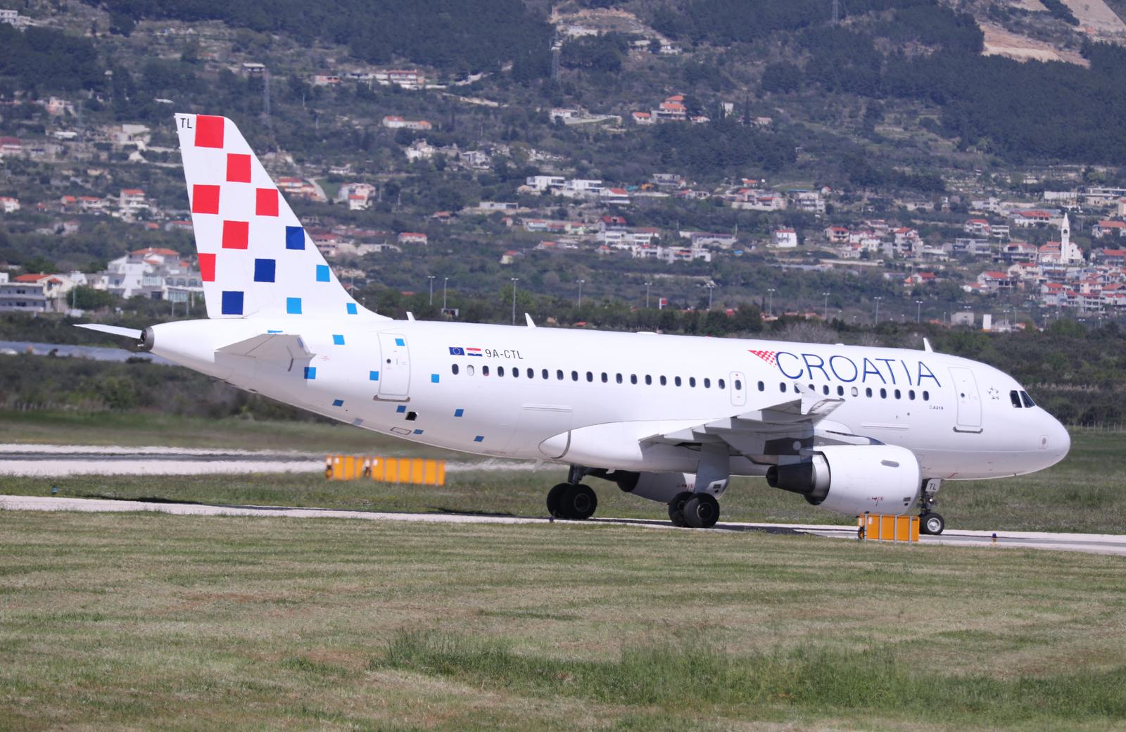 18.04.2022., Kastel Stafilic- Zrakoplovni promet u Zracnoj luci Split. Photo: Ivo Cagalj/PIXSELL