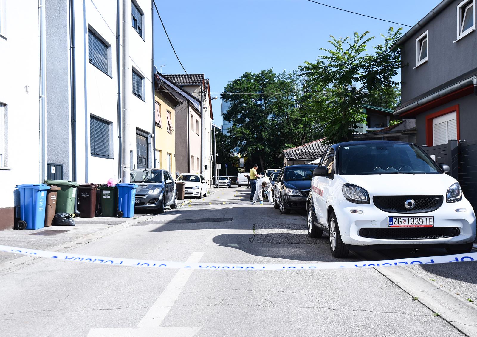 18.6.2022., Zagreb - U Pregradskoj ulici nekoliko vozila osteceno u eksploziji, ocevid u tijeku. Photo: Neva Zganec/PIXSELL