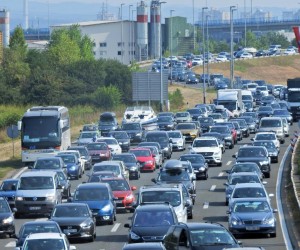 18.08.2018., Zagreb -  Na ulasku na autocestu u smjeru mora kod Luckog, stvaraju se prometne guzve. rPhoto: Borna Filic/PIXSELL