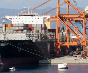 Rijeka: Utovar kontejnera na brod MSC Beryl 20.04.2019., Rijeka - Utovar kontejnera na brod MSC Beryl na kontejnerskom terminalu Brajdica. Photo:Goran Kovacic/PIXSELL