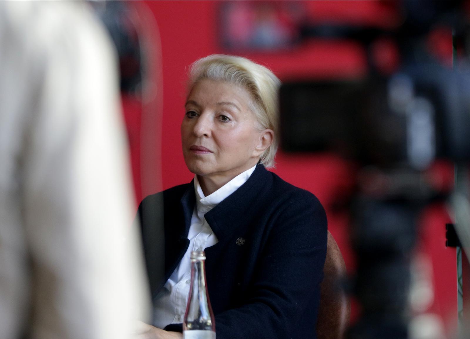 20, October, 2020, Belgrade - Press conference on the occasion of the premiere of the theater play "Reader" which is on the program at the Belgrade Drama Theater. Mirjana Karanovic. Photo: Antonio Ahel/ATAImagesrr20, oktobar, 2020, Beograd - Konferencija za medije povodom premijere pozorisne predstave "Citac" koja je na programu u Beogradskom dramskom pozoristu. . Photo: Antonio Ahel/ATAImages