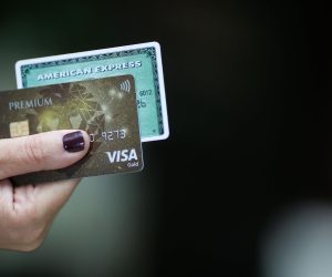 24.09.2019., Zagreb - Do kraja 2019. godine pola milijuna Hrvata dobit ce nove Visa kartice umjesto American Expressa. American Express kartice korisnici ce moci koristiti do kraja ove godine, a nakon toga bit ce zamijenjene Visa karticama koje ce imati sve postojece funkcionalnosti i pogodnosti koje je do sada imala American Express kartica. rPhoto: Igor Soban/PIXSELL