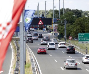 26.06.2021. Zagreb - Naplatne kucice Lucko, pojacan je promet na naplatnim kucicama u smjeru mora rPhoto:Slavko Midzor/PIXSELL
