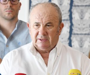 27.06.2022., Rogoznica - Zeljko Kerum odrzao konferenciju za novinare na temu izvanrednih izbora u gradu Splitu.
 Photo: Hrvoje Jelavic/PIXSELL