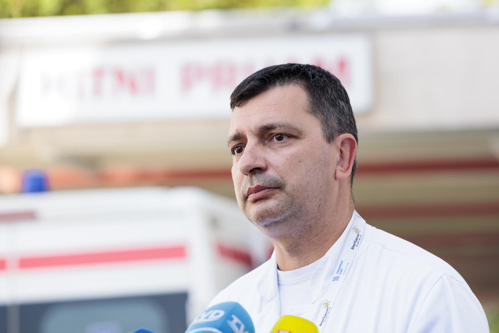 28.06.2022., Split - Doktor Vlatko Ledenko o stanju ozlijedenih u padu Cessne na Bracu.
Vlatko Ledenko
 Photo: Miroslav Lelas/PIXSELL