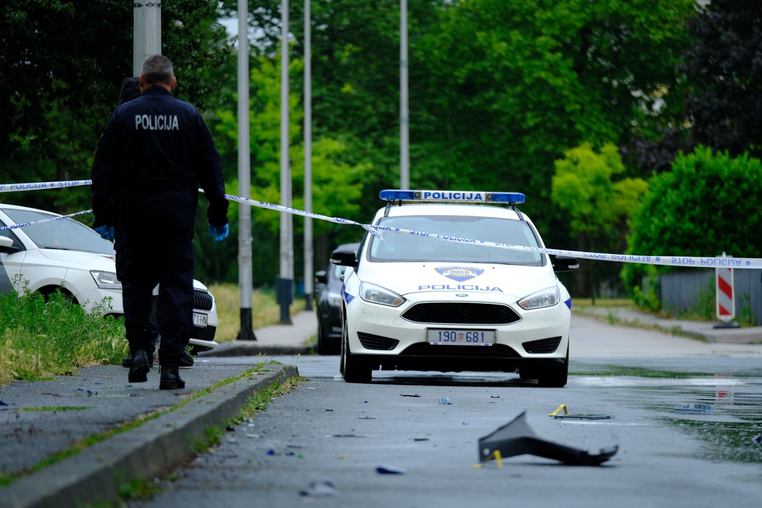 30.05.2022., Zagreb - Oko 4:30 ujutro u zagrebackom naselju Sopot, izazivanjem eksplozije ostecen je bankomat. Ocevid je u tijeku. Photo: Slaven Branislav Babic/PIXSELL