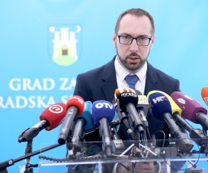 31.05.2022., Zagreb - Gradonacelnik Zagreba Tomislav Tomasevic odrzao je konferenciju za medije u Staro gradskoj vijecnici nakon svecanost dodjele javnih priznanja Grada Zagreba i Nagrada Zagrepcanka godine povodom Dana Grada Zagreba.   Photo: Patrik Macek/PIXSELL