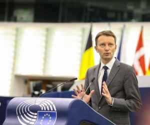 EP Plenary session - Adoption by Croatia of the euro on 1 January 2023
