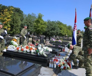 Treća obljetnica smrti skupnika Josipa Briškog obilježena je u Sesvetama