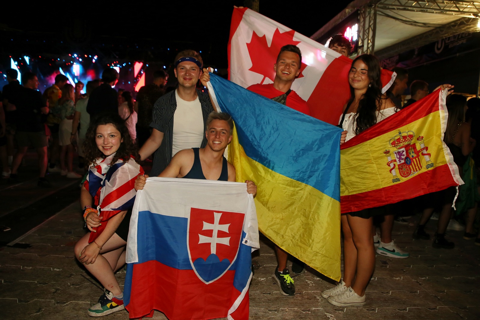 Split, 10.07.2022. - Završni, treći dan Ultra Europe festivala na kojem su se okupile sve nacije. Osmo izdanje festivala u Splitu održava se do 10. srpnja nakon čega zabava seli na Brač, Hvar i Vis. foto HINA/ ml
