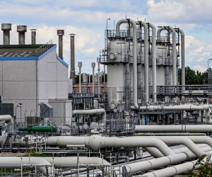 epa10065346 A general view over gas compressor station in Mallnow, Germany, 11 July 2022. The compressor station in Mallnow near the German-Polish border has stopped receiving Russian gas through the Yamal-Europe pipeline, which transits Belarus and Poland, since Russian operator Gazprom in May had discontinued usage of the Poland section. Russian state-controlled gas giant Gazprom on 11 July 2022 suspended deliveries of gas to Germany via Nord Stream 1 for scheduled annual summer maintenance works.  EPA/FILIP SINGER