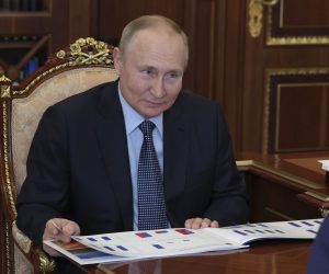 epa10068706 Russian President Vladimir Putin listens to Russia's Kabardino-Balkaria Republic head during their meeting in Moscow, Russia, 13 July 2022.  EPA/MIKHAEL KLIMENTYEV / SPUTNIK / KREMLIN / POOL