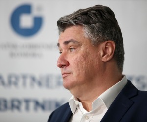 01.07.2022., Zagreb,  City Plaza Zagreb  - Svecana akademija 2022. povodom Dana Hrvatske obrtnicke komore. Predsjednik RH Zoran Milanovic dao je izjave za medije. Photo: Igor Kralj/PIXSELL