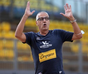 2.9.2021..Opatija  -Trener Carpegna Prosciutto Aleksandar Petrovic tijekom predavanja na Liburniju kupu. Photo: Nel Pavletic/PIXSELL