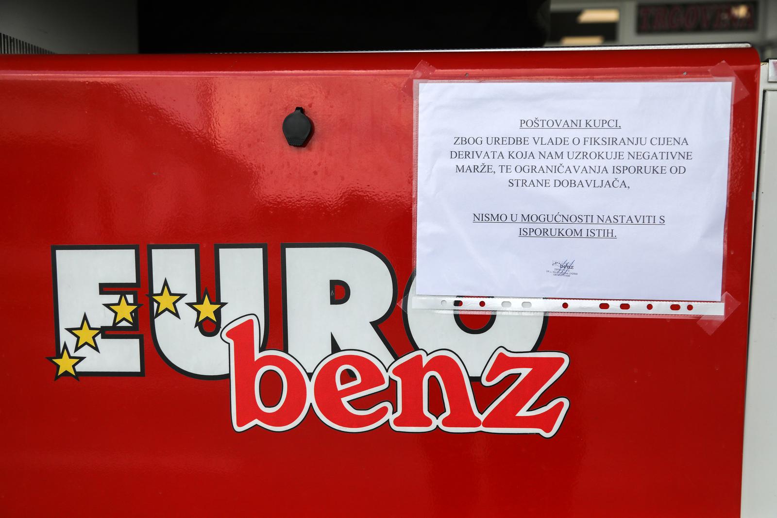 06.07.2022., Zagreb - Radi odluke Vlade RH o cijeni goriva male benzinske postaje danas su zaustavile prodaju svih vrsti goriva na svojim postajama. Benzinska stanica Eurobenz.  Photo: Zeljko Hladika/PIXSELL