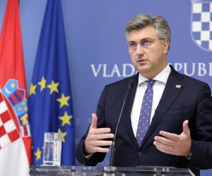 06.07.2022., Zagreb -  Premijer Andrej Plenkovic na konferenciji za medije nakon sastanka vladajuce koalicije, predstavio novog ministra finacija Marka Primorca, nakon sto je dosadasnji ministar Zdravko Maric dao ostavku na tu funkciju.  Photo: Patrik Macek/PIXSELL