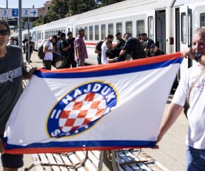 09.07.2022., Split - Navijaci Hajduka takozvanim Bilim vlakom krecu prema Zagrebu uoci utakmice Superkupa Hajduk-Dinamo. Photo: Milan Sabic/PIXSELL