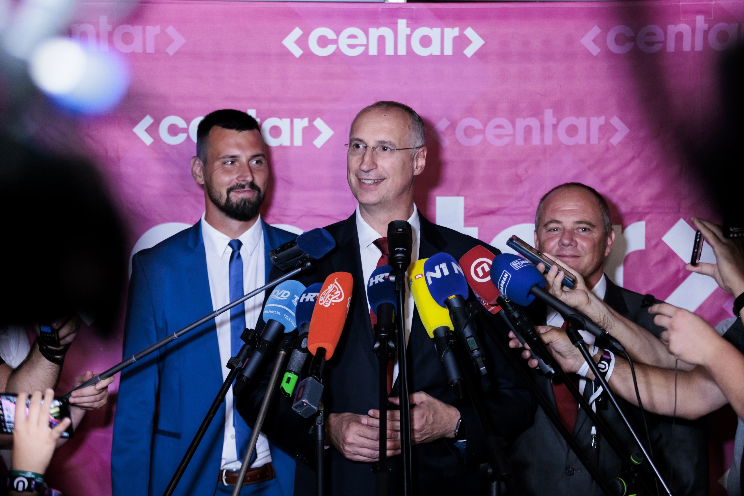 10.07.2022., Split - Ivica Puljak dosao u stozer stranke Centar nakon sto je sluzbeno postao novi gradonacelnik Grada Splita.
Bojan Ivosevic, Ivica Puljak, Antonio Kuzmanic
   Photo: Miroslav Lelas/PIXSELL